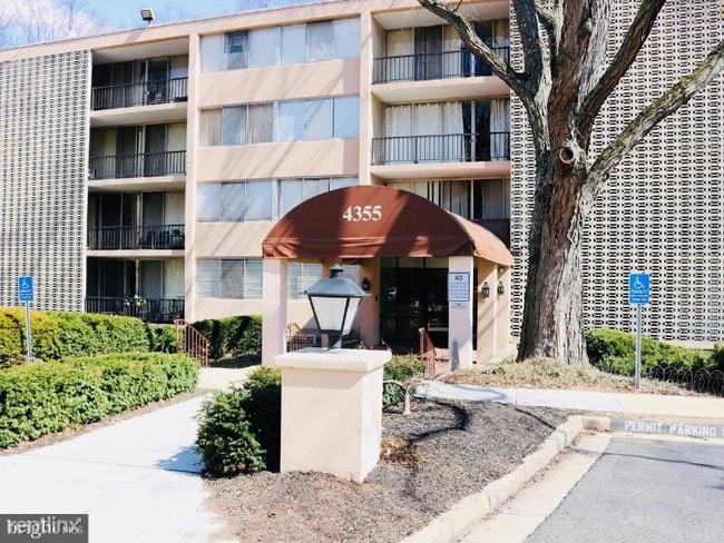 Building Photo - 2 br, 1.5 bath Condo - 4355 IVYMOUNT CT