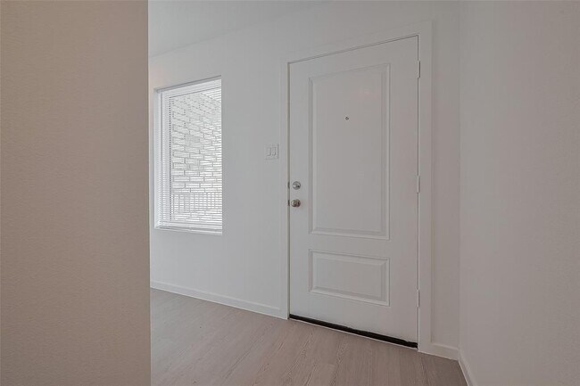 Building Photo - 6866 Lantana Leaf Ln