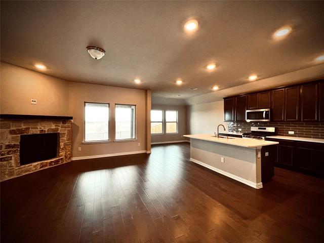 Building Photo - 1116 Rountree Ct