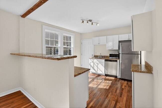 Foto del edificio - 3132 Robert St