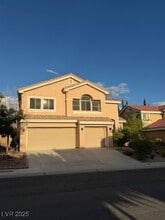 Building Photo - 2133 Hillsgate St