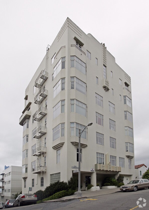 Primary Photo - 290 Lombard St