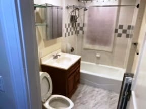 bathroom - 155 Central Ave