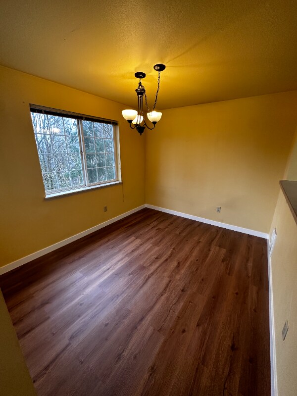 Foto principal - 949 Aberdeen Ave NE