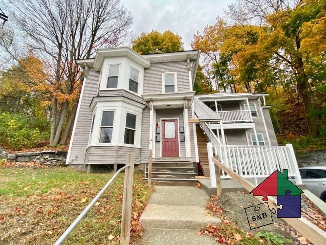 Primary Photo - 33 Merchant St
