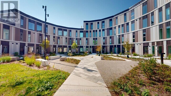 Building Photo - 2082 Lumen Dr
