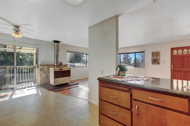Foto del edificio - 11412 Butler Rd