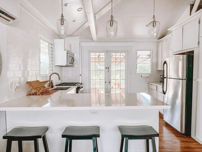 Foto del edificio - 328A Oneawa St