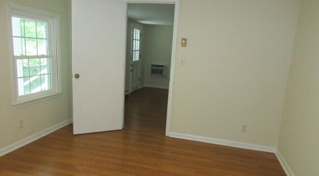 Foto del edificio - 254 Stribling Ave