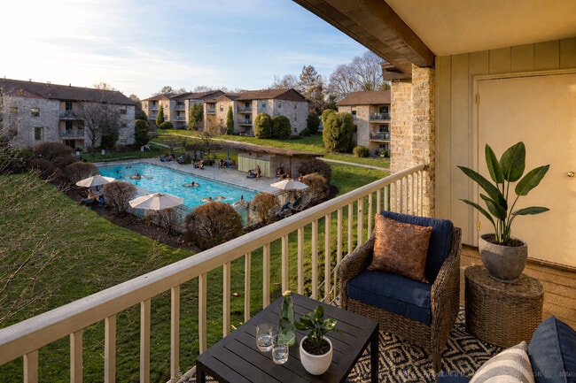 Foto del edificio - Country Club Apartments