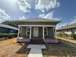 Building Photo - 616 S Ellison Ave