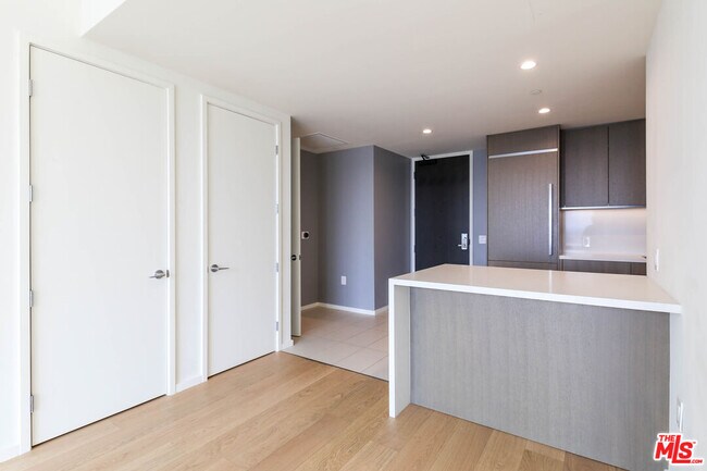 Foto del edificio - 889 Francisco St