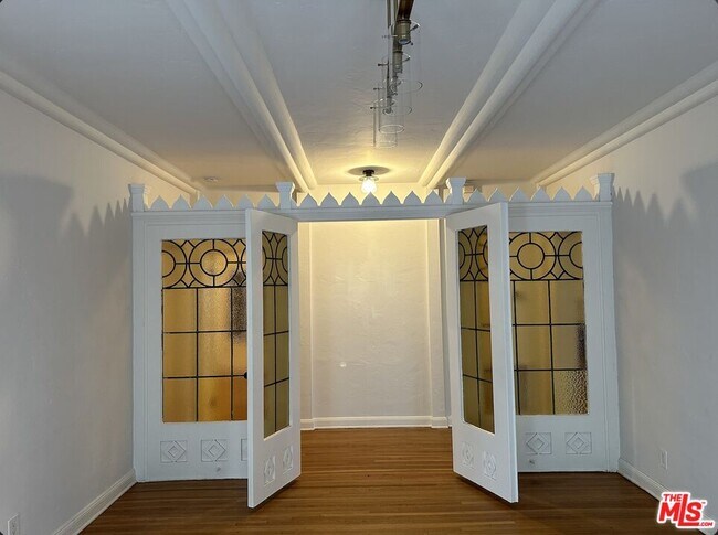 Foto del edificio - 6367 W 6th St