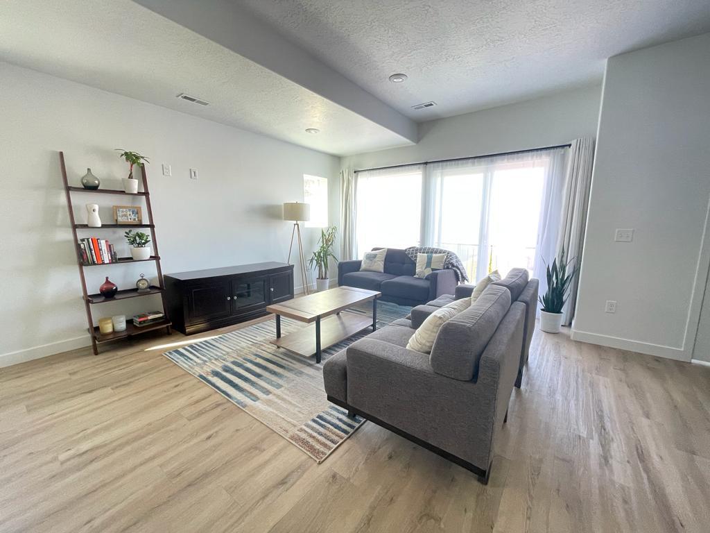 Foto principal - 4574 W Sleepy Willow Ct