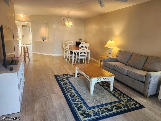 Foto del edificio - 2496 Orchid Bay Dr