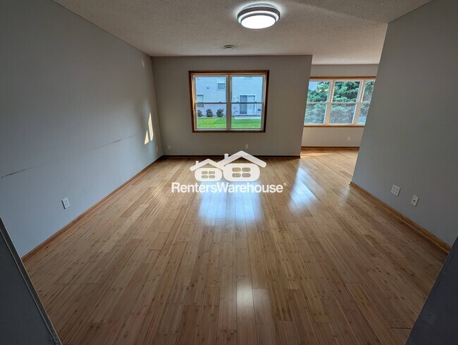 Foto del edificio - 10549 64th Way NE