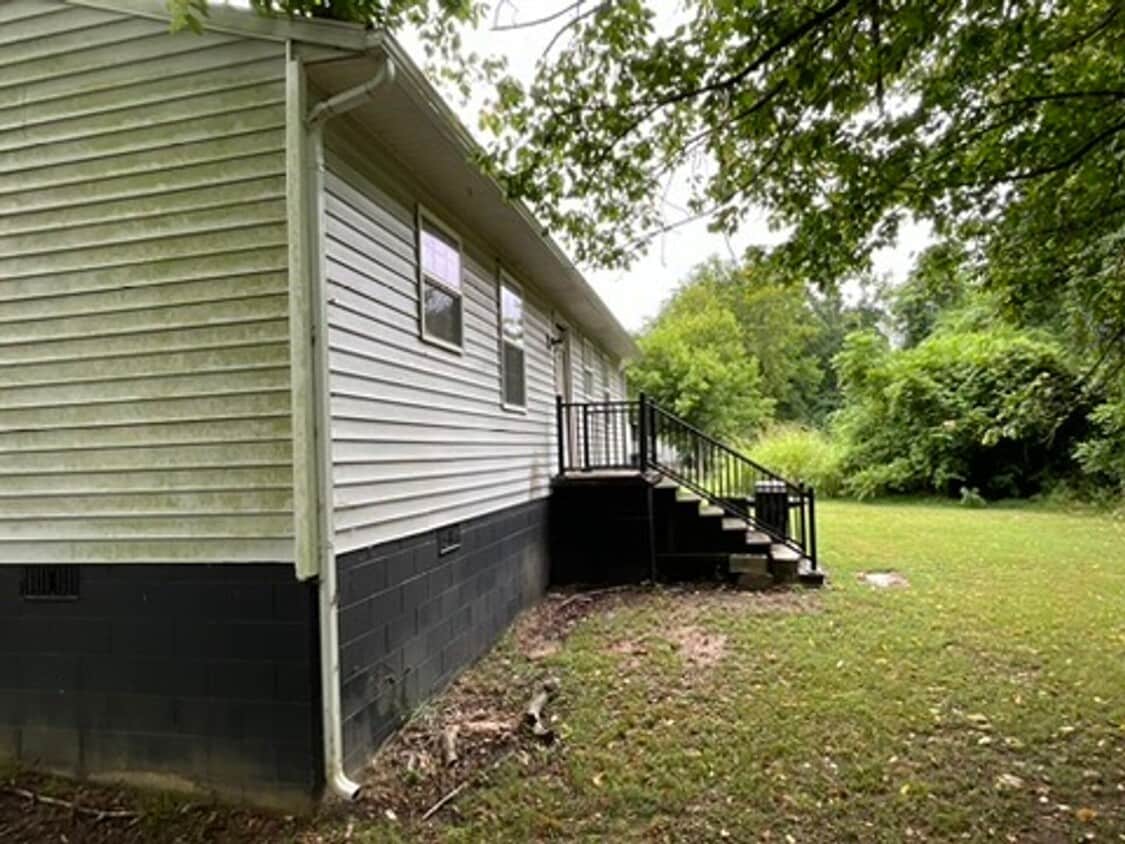 Foto del edificio - 405 S Virginia St