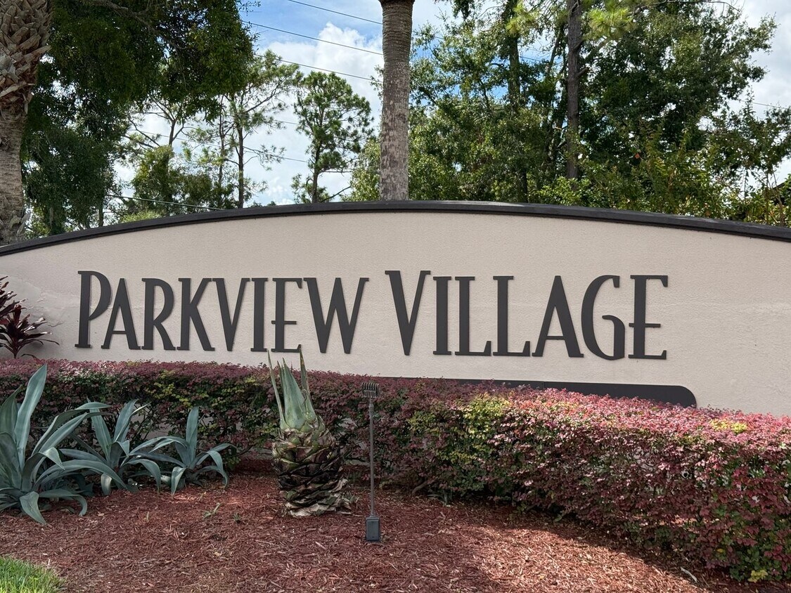 Foto principal - Adorable 1 Bed 1 Bath Winter Park Condo