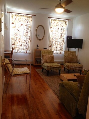Primary Photo - 61 Jefferson Ave
