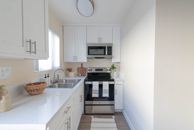 Kitchen - Linden Court Apartments- Riverside, CA