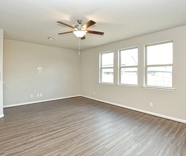 Building Photo - 4902 Drifter Oaks