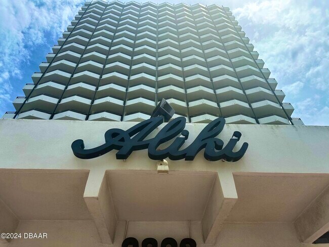 Foto del edificio - 2828 N Atlantic Ave