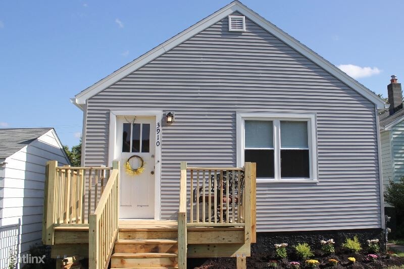 Primary Photo - 1 br, 1 bath House - 3910 W 6th St