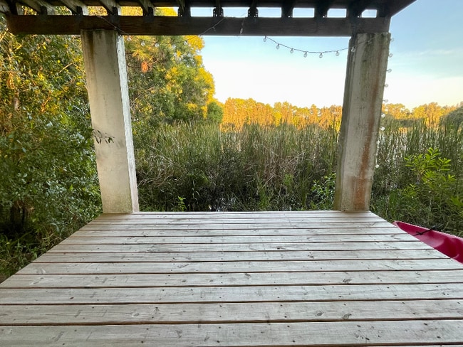 Foto del edificio - 6237 SE Lake Cir Dr