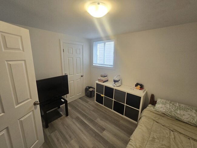 Bedroom 1 - 179 Russell St