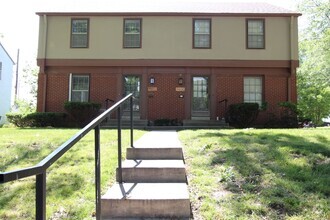 Building Photo - 7602 Terrace St