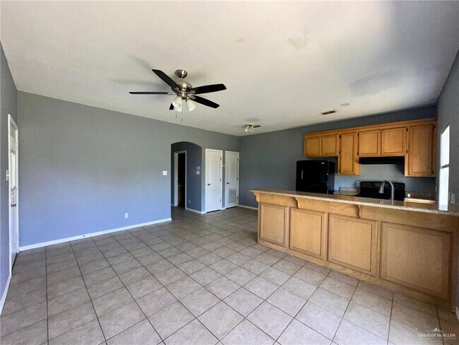 Foto del edificio - 2612 Phoenix St