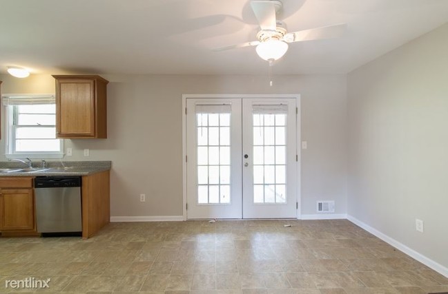 Building Photo - 3 br, 2 bath House - 4516 Dodson Drive
