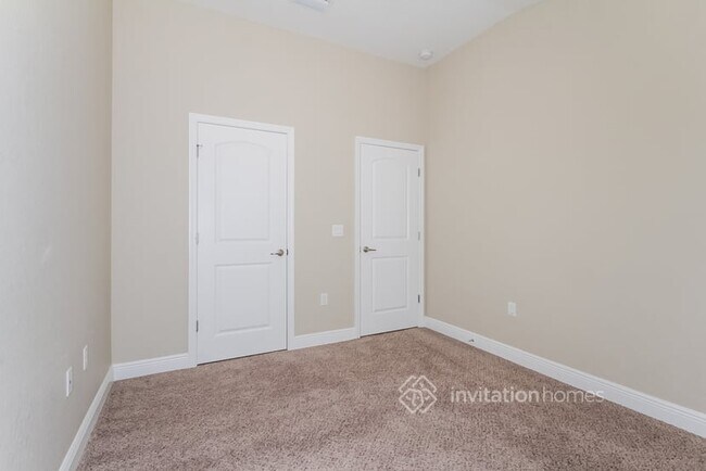 Building Photo - 11135 Irish Moss Ave
