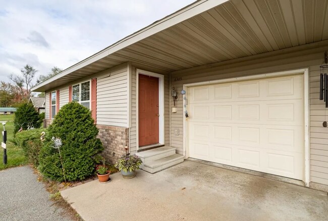 Building Photo - 6305 Teagan Ln