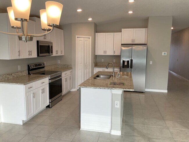 Building Photo - 39786 Harmon Grove Ct