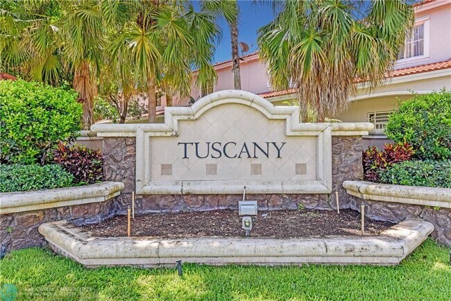 Building Photo - 2600 SW 83rd Ave