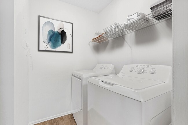 Foto del edificio - Southpark Commons Apartment Homes