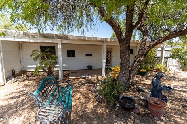 Building Photo - 33601 N Rifleman Rd