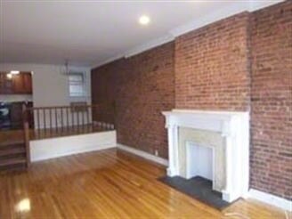 Building Photo - 125 E 83rd St