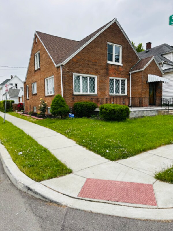 Foto del edificio - 157 Woodell Ave