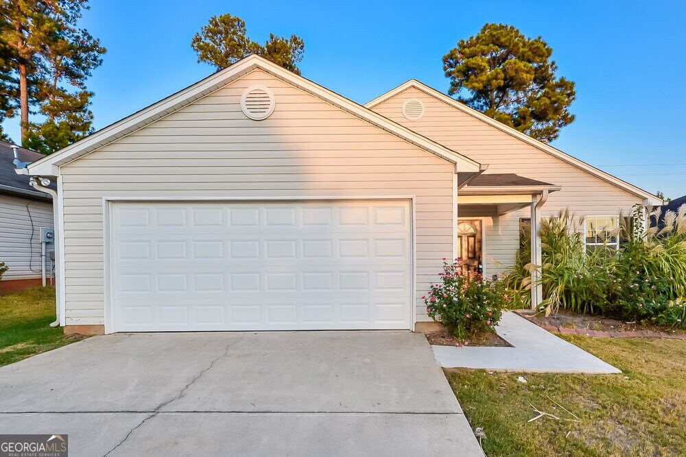 Foto principal - 1122 St Phillips Ct