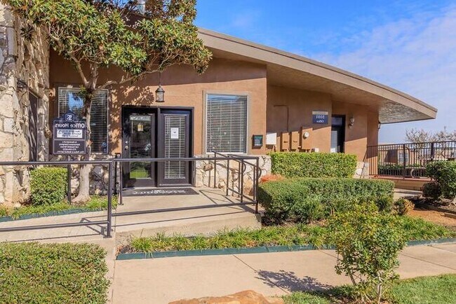 Foto del edificio - 3101 W Northgate Dr