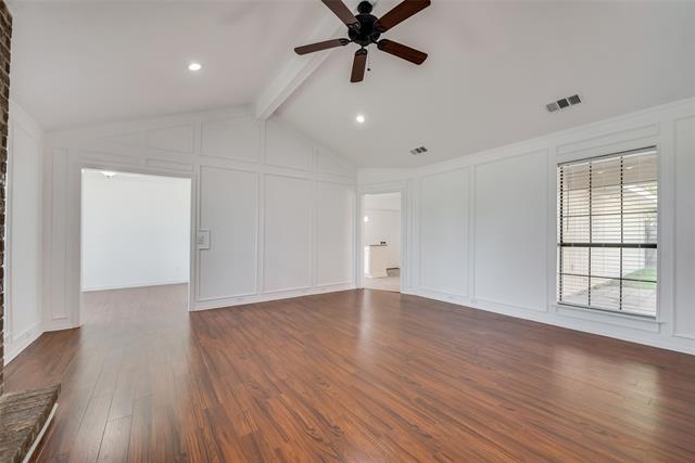 Foto del edificio - 1003 Rivercrest Blvd
