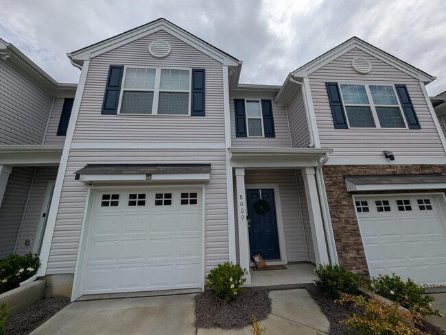 Building Photo - Room in Townhome on Murray Br Dr