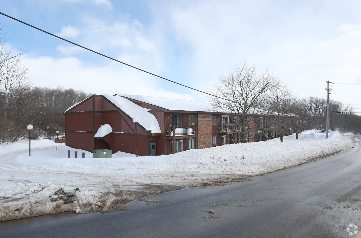 Primary Photo - Little Falls Garden Apartments