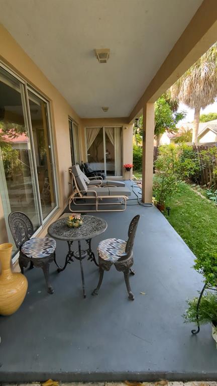 Foto del edificio - 1481 SW 105th Ave