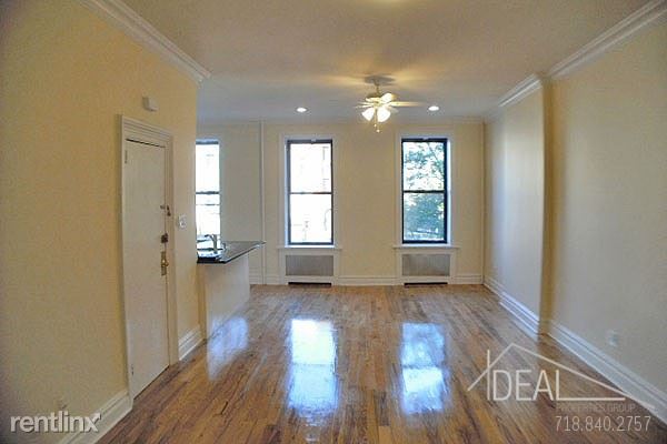 Primary Photo - 288 Flatbush Ave