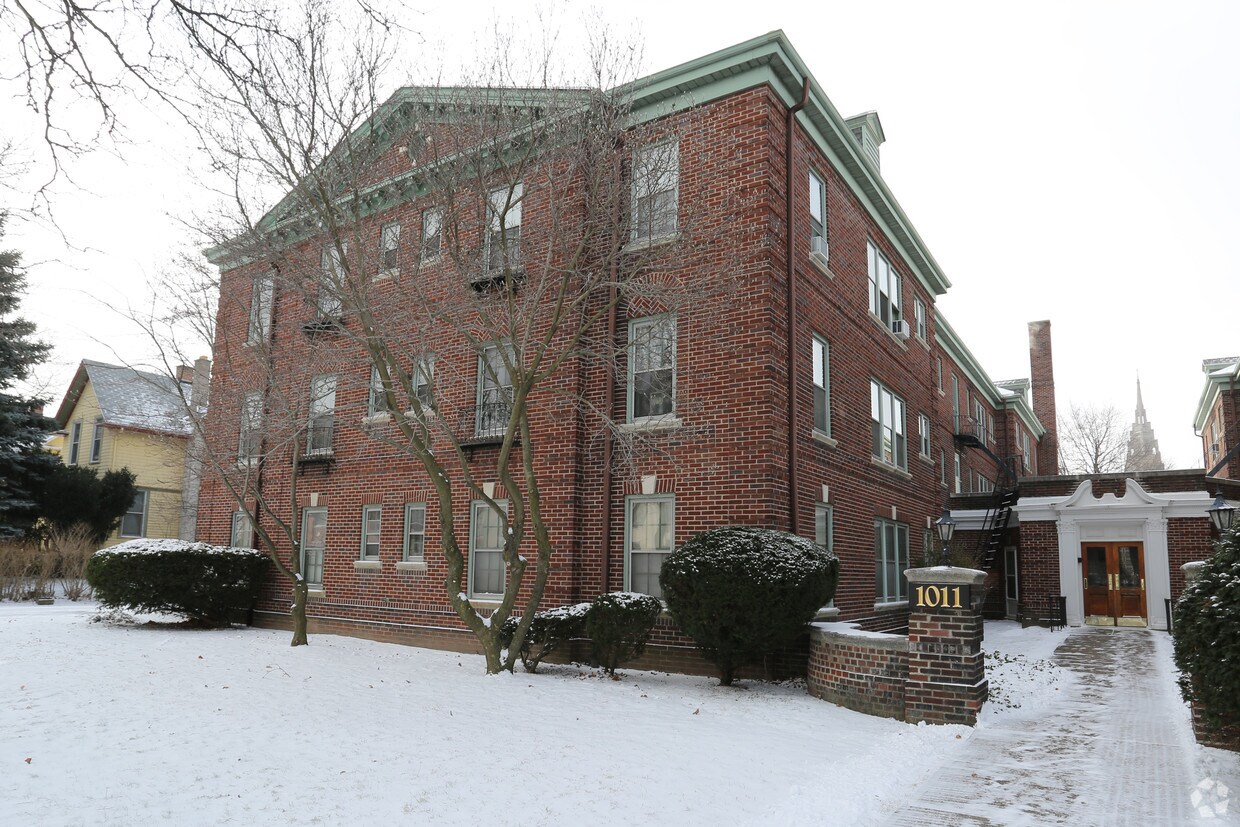 Foto del edificio - 1011 University Ave