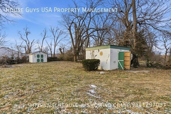 Building Photo - 1704 Highland Dr