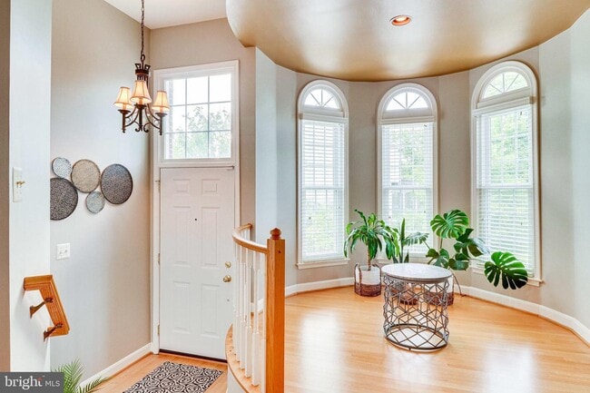 Building Photo - 47669 Whirlpool Square